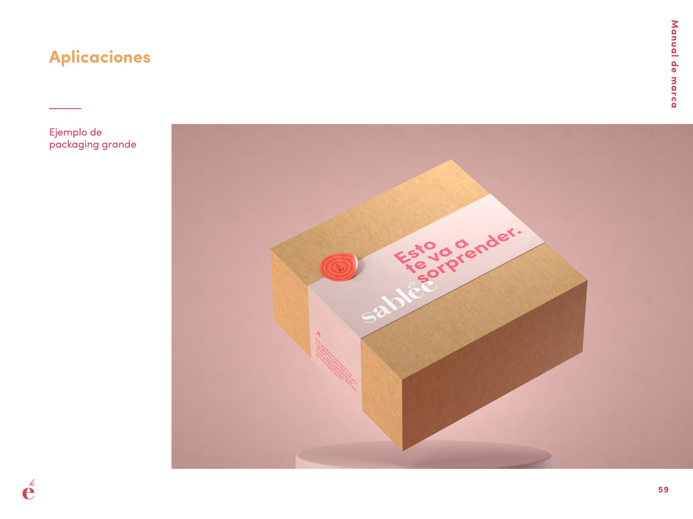 Página del manual: caja grande abierta con una torta.